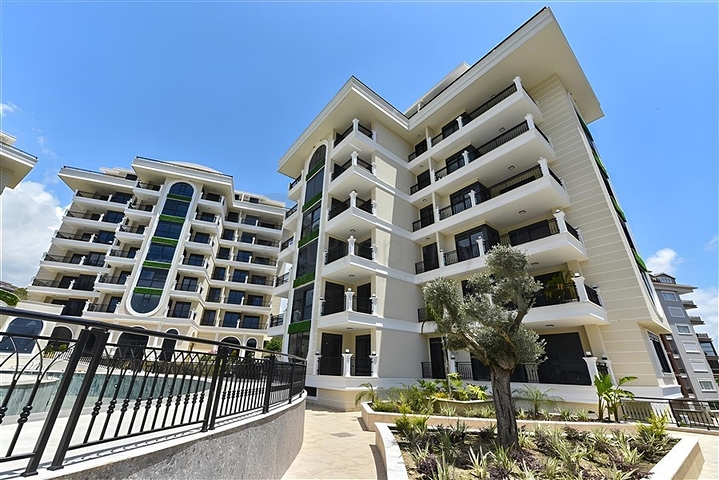 Bright and spacious apartment in a modern residential complex in Oba district