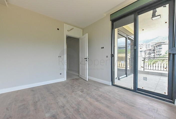 Spacious 4+1 apartment in an excellent location in Oba/Alanya