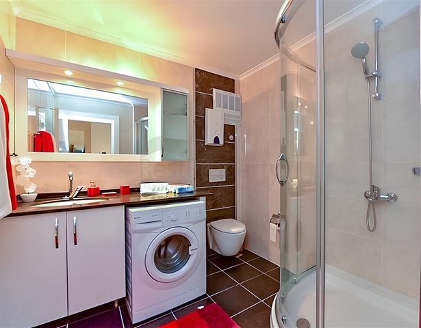 Two-bedroom apartment 150 meters from the sea