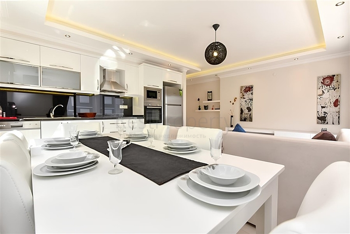 Two-bedroom apartment 150 meters from the sea