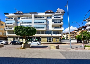 Two-bedroom apartment 150 meters from the sea