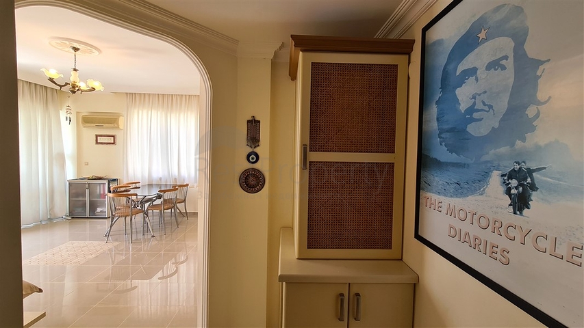 1+1 large apartment in the center of Alanya