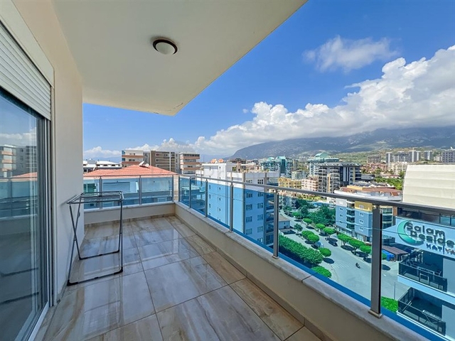 3+1 penthouse with sea view