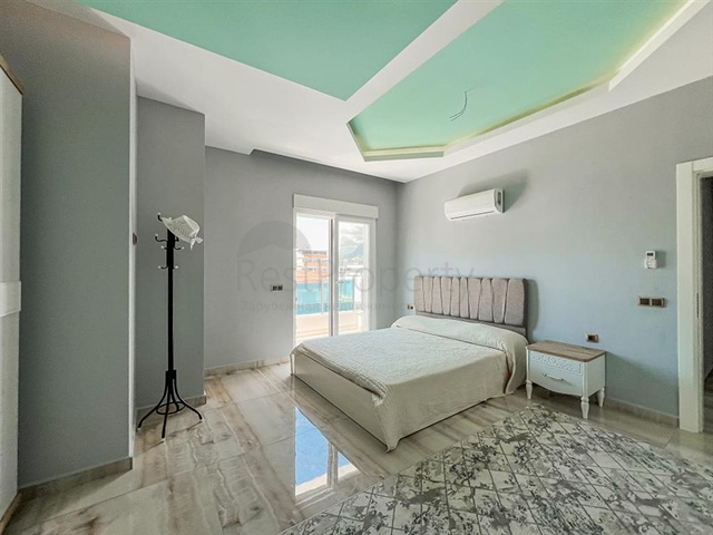 3+1 penthouse with sea view