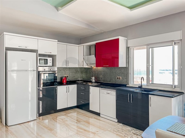 3+1 penthouse with sea view