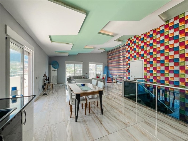 3+1 penthouse with sea view