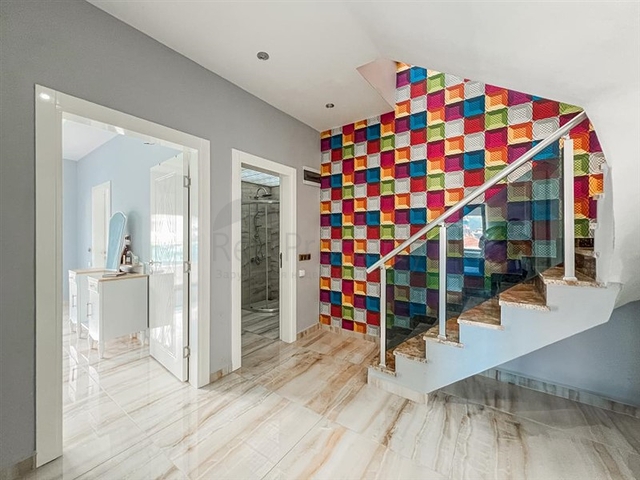 3+1 penthouse with sea view