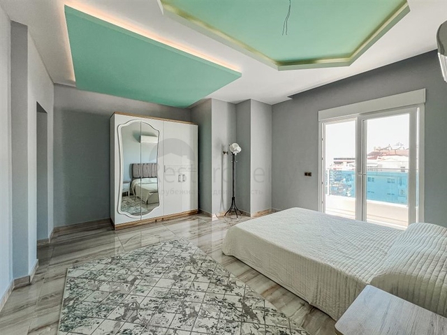 3+1 penthouse with sea view