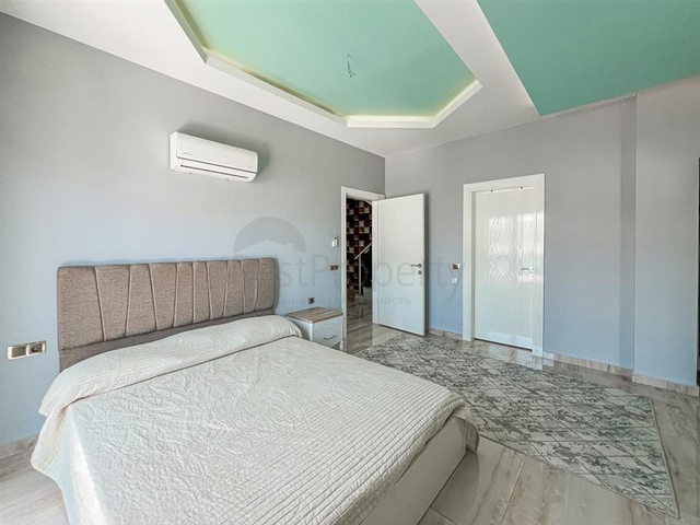 3+1 penthouse with sea view