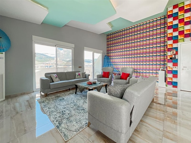 3+1 penthouse with sea view