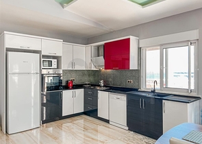 3+1 penthouse with sea view