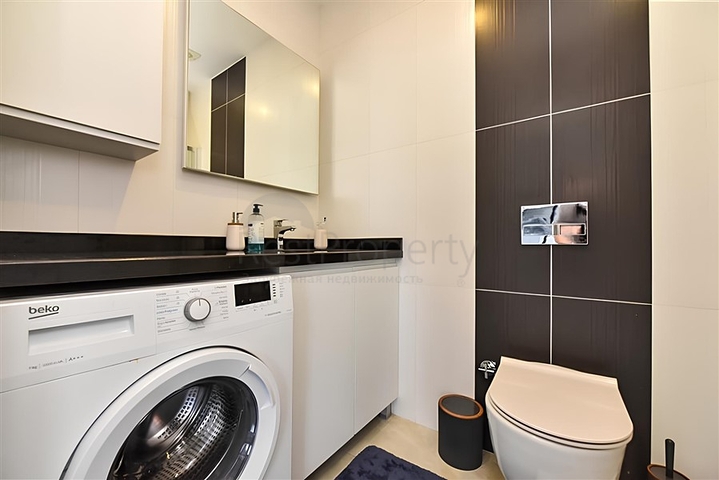 2+1 apartment on the first coastline in Mahmutlar