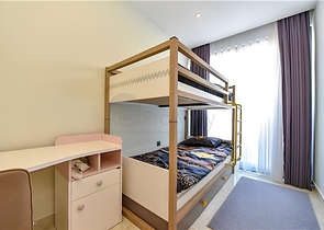 2+1 apartment on the first coastline in Mahmutlar