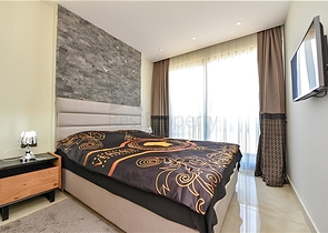 2+1 apartment on the first coastline in Mahmutlar