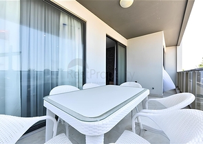 2+1 apartment on the first coastline in Mahmutlar