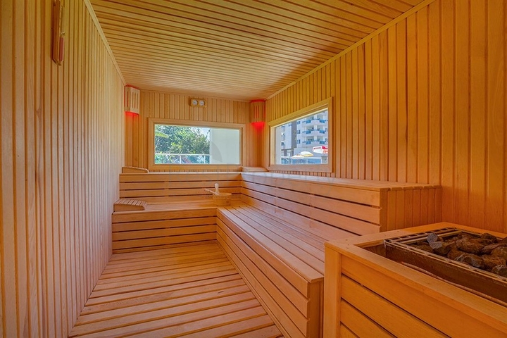 One-bedroom apartment 550 m from the sea