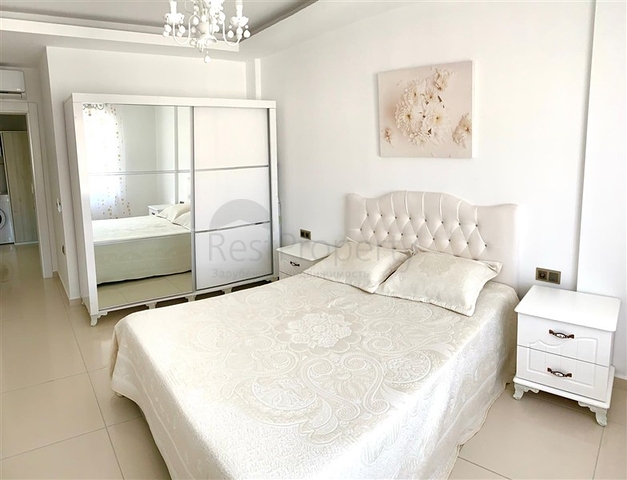 One-bedroom apartment 550 m from the sea