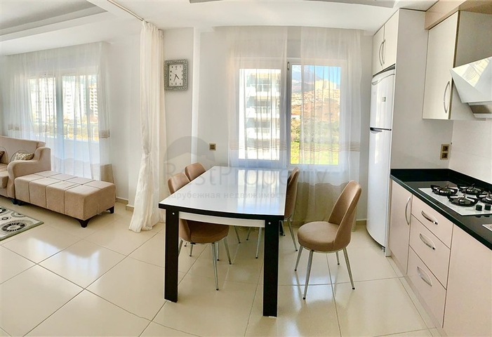 One-bedroom apartment 550 m from the sea