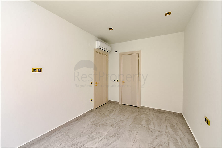 2+1 apartment in a premium class complex in the center of Alanya 