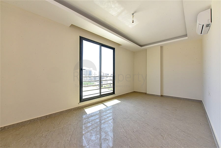 Spacious 3+2 penthouse in Mahmutlar district
