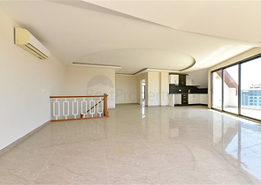 Spacious 3+2 penthouse in Mahmutlar district