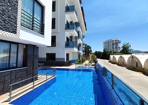 Spacious 3+2 penthouse in Mahmutlar district