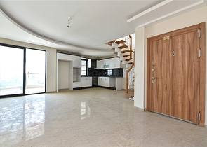 Spacious 3+2 penthouse in Mahmutlar district