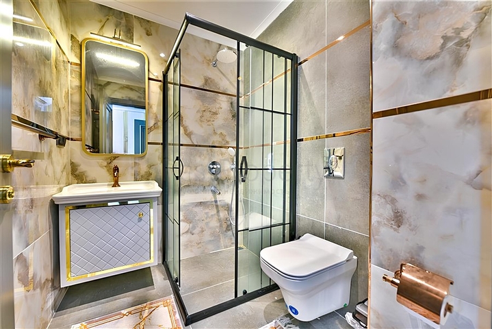 Villa with a view of the Mediterranean Sea and the Alanya Fortress