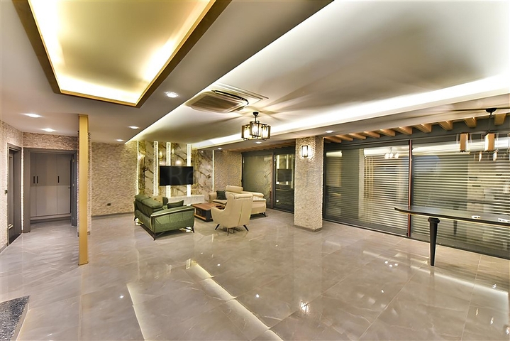 Villa with a view of the Mediterranean Sea and the Alanya Fortress