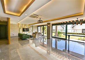 Villa with a view of the Mediterranean Sea and the Alanya Fortress