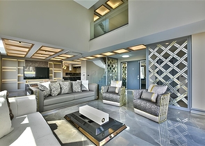 Villa with a view of the Mediterranean Sea and the Alanya Fortress