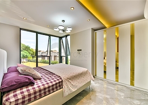 Villa with a view of the Mediterranean Sea and the Alanya Fortress