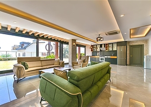 Villa with a view of the Mediterranean Sea and the Alanya Fortress