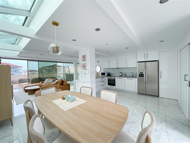 3+1 penthouse with sea and mountain views