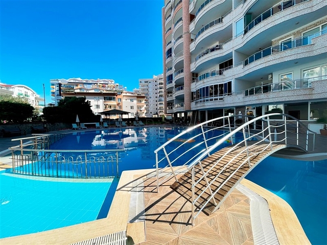 3+1 penthouse with sea and mountain views