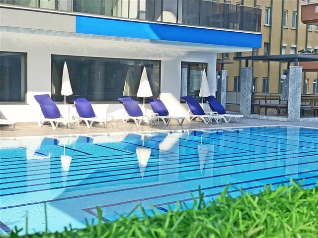 Two-bedroom apartment 20 m from the sea