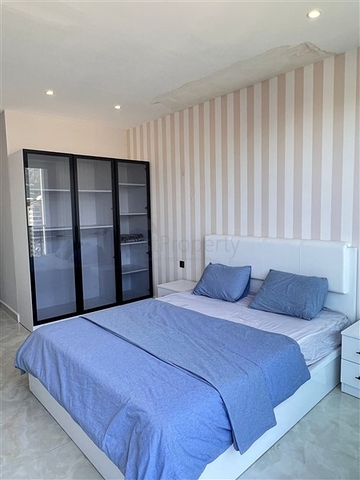 Two-bedroom apartment 20 m from the sea