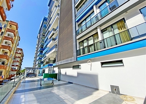 Two-bedroom apartment 20 m from the sea