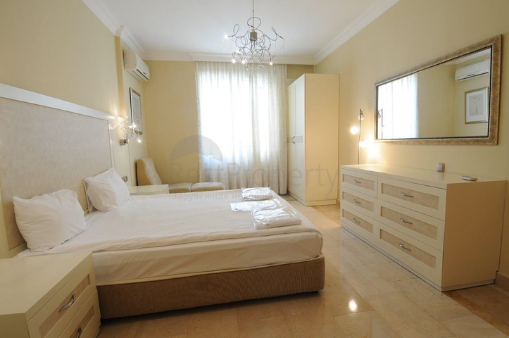 Three Bedroom apartment with sea view in Kargicak