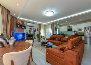 Spacious villa in Mahmutlar is an ideal choice for a large family