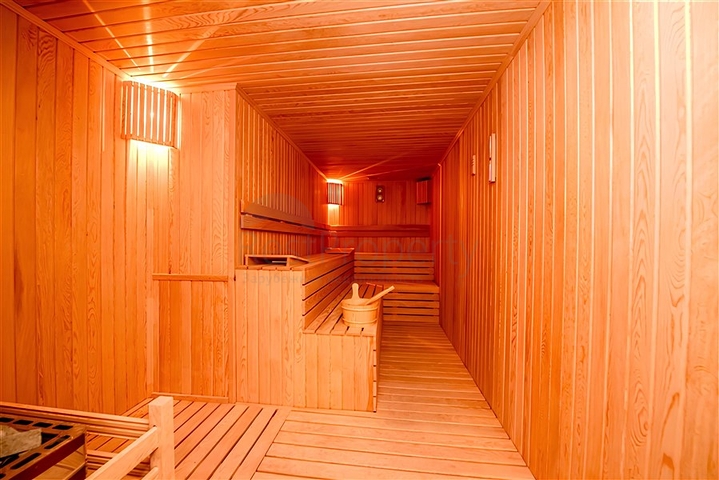 One-bedroom apartment in a new complex in the center of Alanya