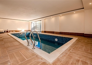 One-bedroom apartment in a new complex in the center of Alanya