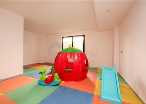 One-bedroom apartment in a new complex in the center of Alanya