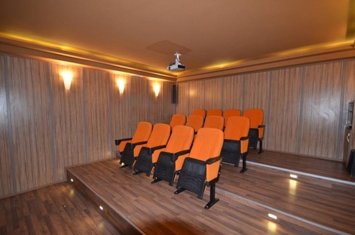 1+1 apartment in Mahmutlar area with sea view