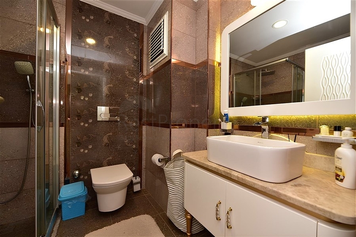 1+1 apartment in Mahmutlar area with sea view