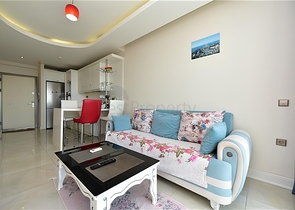 1+1 apartment in Mahmutlar area with sea view