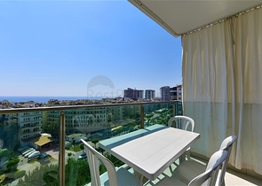 1+1 apartment in Mahmutlar area with sea view