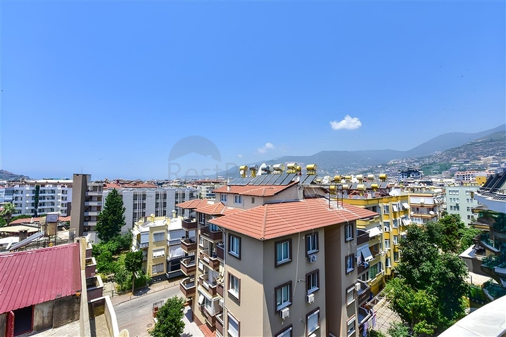 2+1 Apartment in Central Alanya | 150 m to Sea | Premium Complex