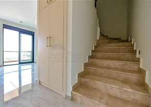 2+1 Apartment in Central Alanya | 150 m to Sea | Premium Complex