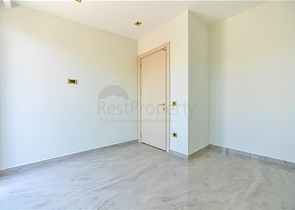 2+1 Apartment in Central Alanya | 150 m to Sea | Premium Complex